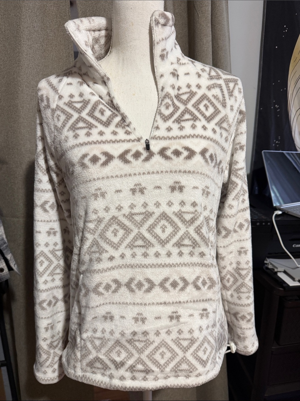 Eddie Bauer Cream & Taupe Patterned Half-Zip Cowl Sweater
